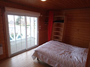 3 bedrooms, iron/ironing board, WiFi - Belle Villa Bois Gujan Mestras Avec Terrasse Bois Voilee (Gujan-Mestras)