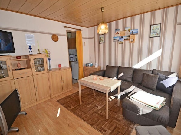 Smart TV, books - Toby Comfortable holiday residence (Altenkirch, Rügen, Ostsee, Wittow)