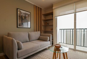 TV, offices - w * | Splendid 1BR in the Heart of Barranco (Lima)