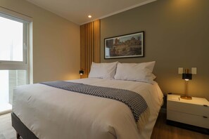 1 bedroom, iron/ironing board, WiFi, bed sheets - w * | Splendid 1BR in the Heart of Barranco (Lima)