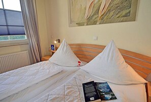 1 bedroom, iron/ironing board, free WiFi - Villa Böck 7 Comfortable holiday residence (Glowe)