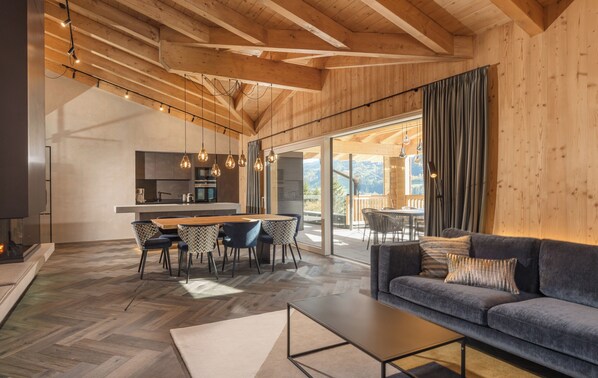 Premium Penthouse | Private kitchen