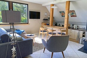 Tv och eldstad