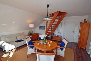 Smart TV, books - Fischer Comfortable holiday residence (Breege)