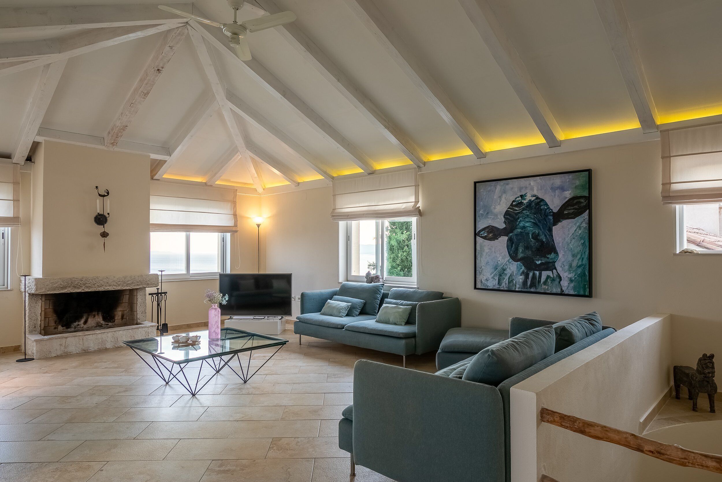 Villa (Villas Ivana & Bella) | Sala de estar | Televisión de pantalla plana de 32 pulgadas con canales vía satélite 