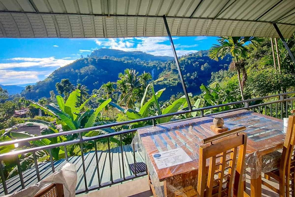 Deluxe Double Room, Balcony, Mountain View | Free WiFi