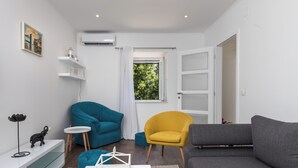 ハウス (Two Bedroom Holiday Home with Terrace) | リビングルーム