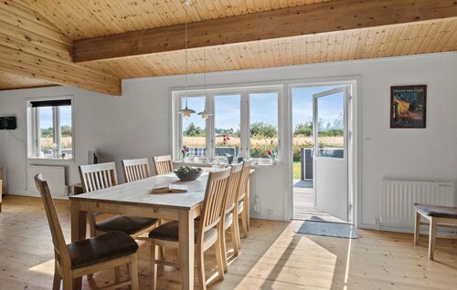 3 bedroom gorgeous home in Rødby