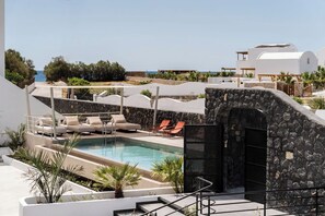 Sesongbasert utendørsbasseng