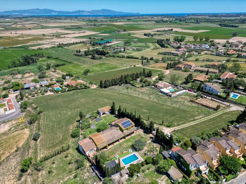 MAS MILLET : Belle masion à Albons avec piscine privée