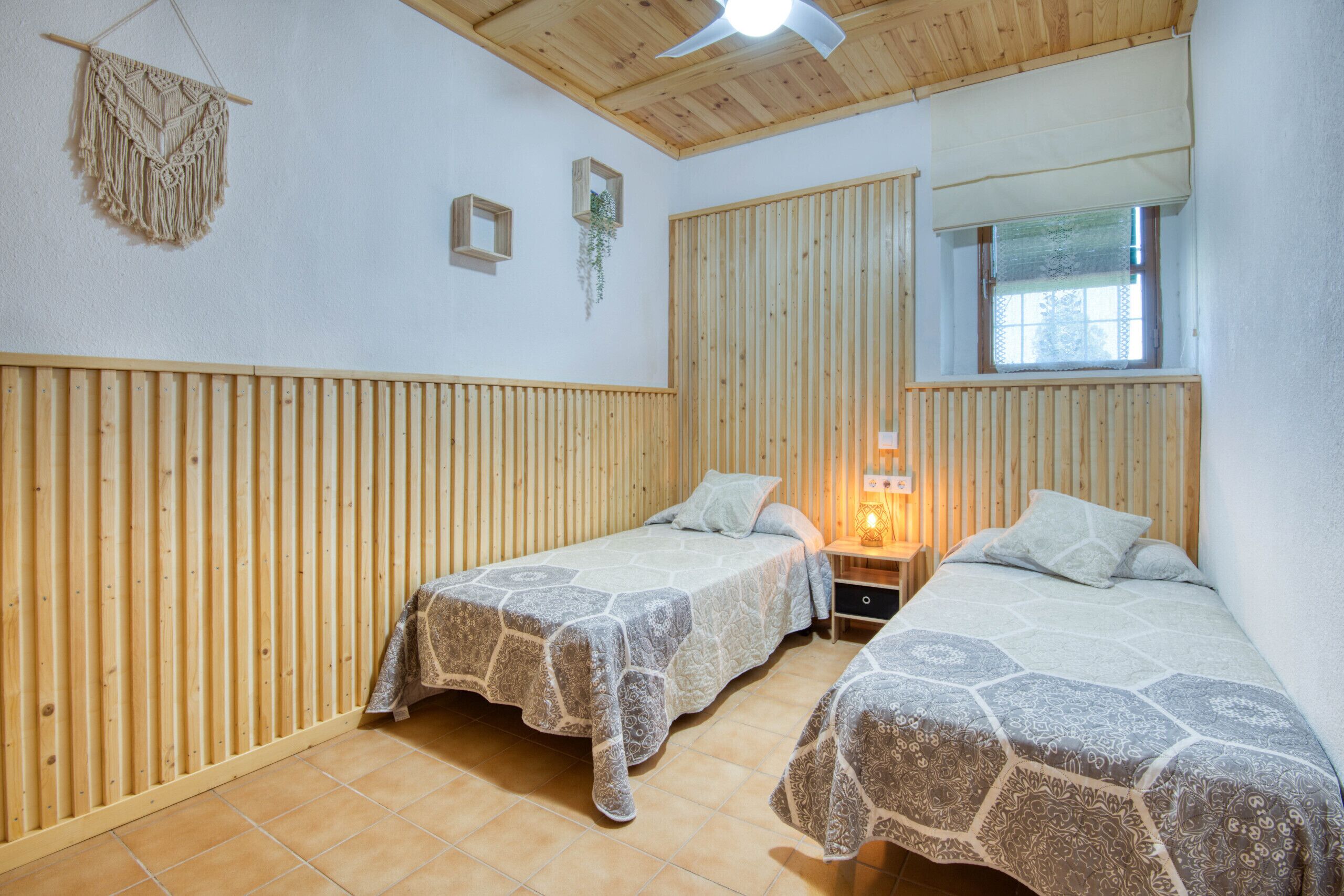 4 bedrooms, free WiFi, bed sheets