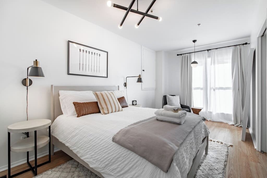 3 bedrooms, desk, iron/ironing board, WiFi