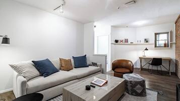 Televisio, työhuone