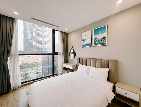 Lägenhet Signature - 1 kingsize-säng - balkong - utsikt mot staden | Sängtillbehör av högsta kvalitet och bäddmadrasser