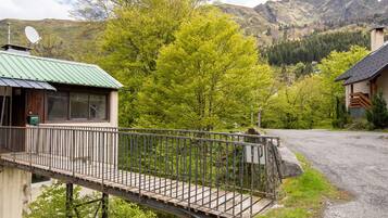 Enceinte de lâhĂ©bergement