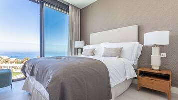 Luxury-Apartment, Mehrere Betten, eigener Pool, Meerblick