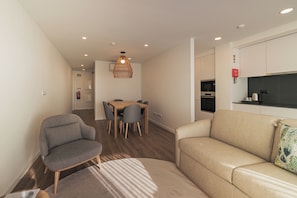 Living area - Apartamento Superior (Ponta Delgada)