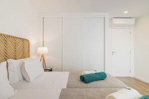 1 bedroom, iron/ironing board, WiFi, bed sheets - Apartamento Superior (Ponta Delgada)