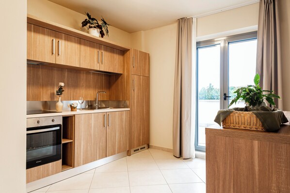 Microwave, oven, stovetop