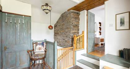 Two bed Cottage with Log Burner & Incredible Views