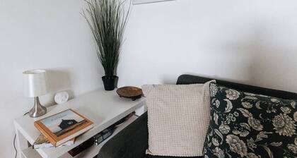 Drigg Cottage: Cosy Retreat with Log Burner & Garden