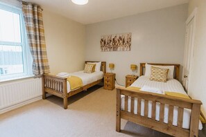 3 bedrooms, iron/ironing board, travel crib, WiFi