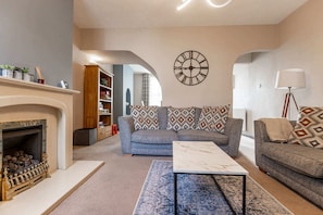 Nicht klassifiziertes Bild, 2 von 28, Schaltfläche