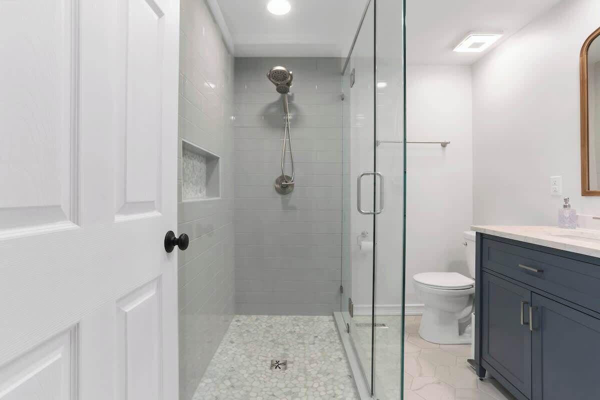 Shower, hair dryer, shampoo