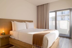 4 Schlafzimmer, Bügeleisen/Bügelbrett, Reisekinderbett, WLAN