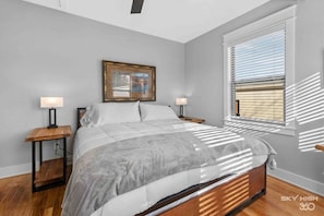 3 habitaciones, escritorio, tabla de planchar con plancha y wifi 