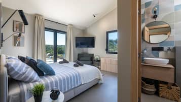 Villa (Two Bedroom Villa with Terrace and Sw) | 2 slaapkamers, babybedden, gratis wifi