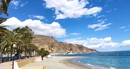 Charming Three Bedrooms Apartment With Seaview
