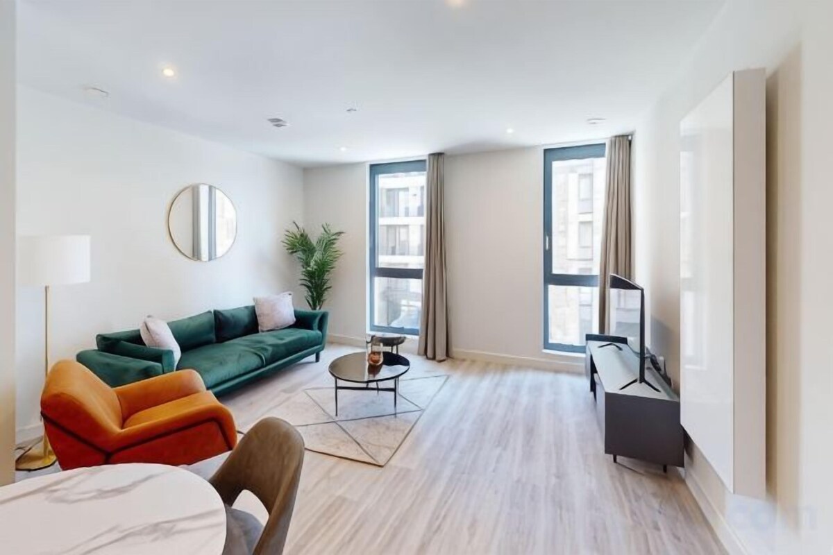One Bedroom Apartment