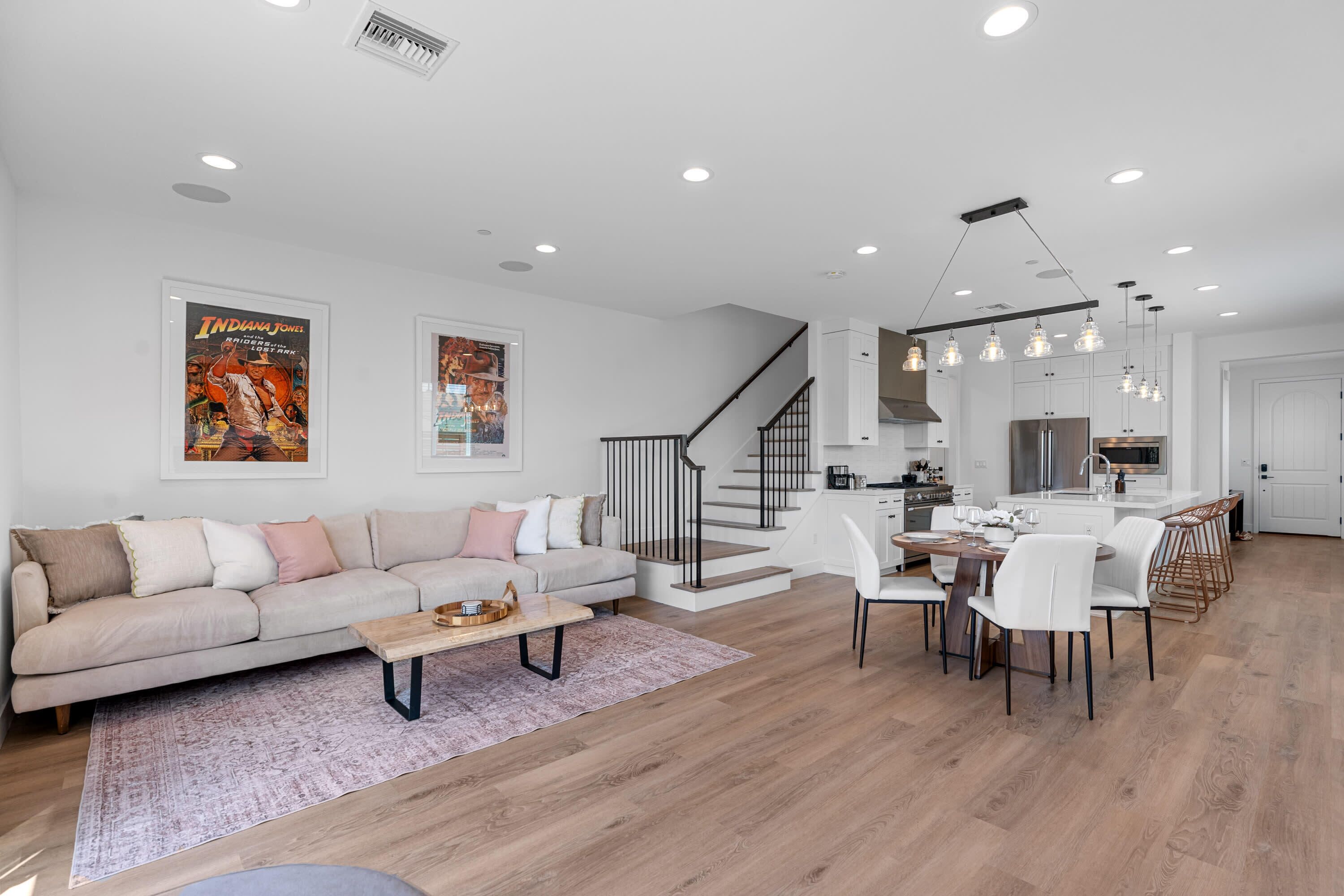 TV, fireplace, offices