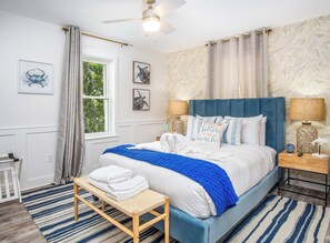 3 bedrooms, iron/ironing board, travel cot, free WiFi - Serenity Oasis~Pool!~Putt-Putt!~Kayaks~Bikes~Spa (Marathon)