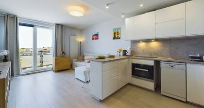 Apartment With Parking Gdynia by Renters