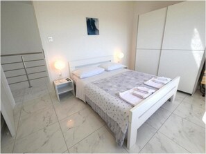 Villa (Four Bedroom Villa with Swimming Pool) | 4 bedrooms, free WiFi