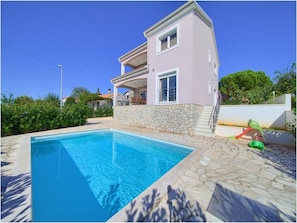 Villa (Four Bedroom Villa with Swimming Pool) | Pool