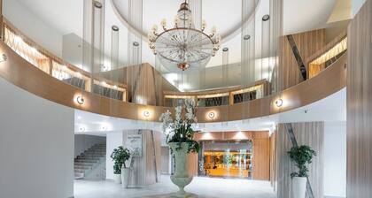 Charlotte Grand Bucharest