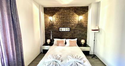 Tower Old City Apartment