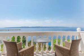 Studio (Studio Apartment with Balcony and Sea) | Balcony