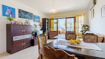 Apartment (Two Bedroom Apartment with Terrace an) | Living room
