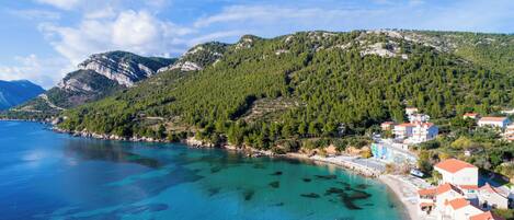 Villa (Three-Bedroom Villa with Terrace and ) | Aerial view