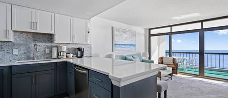 Micro-ondes, lave-vaisselle