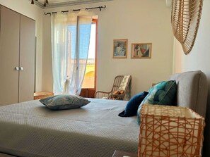 2 bedrooms, iron/ironing board, WiFi, bed sheets - 2 Bedroom Apartment in Marina di Modica (Marina di Modica)