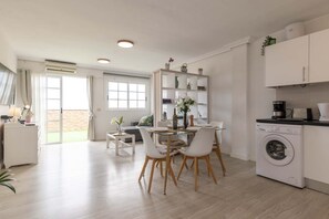 Fridge, microwave, oven, stovetop - Heights 7 - Two Bed S (Los Cristianos)