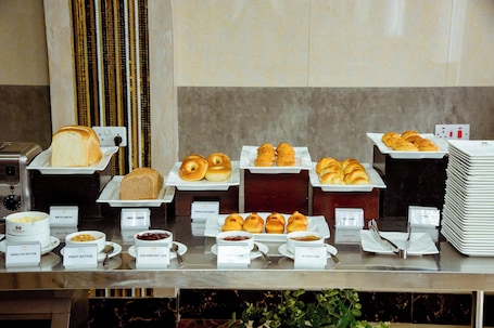 Desayuno buffet incluido todos los días