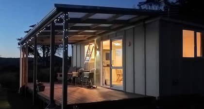 Off Grid Big Sky Views
