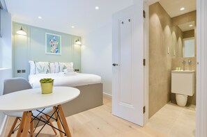 Basic Room | Free WiFi - Star Street Studios by Concept Apartment (London)