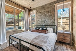 6 chambres, bureau, fer et planche à repasser, Wi-Fi